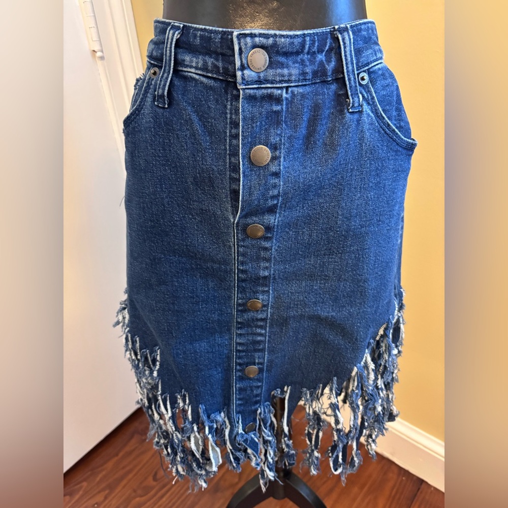 UNIVERSAL THREADS Blue Jean Fringed Skirt - Picture 2 of 11